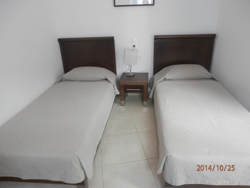 Glaros Hotel Apartment Agia Galini Стая снимка