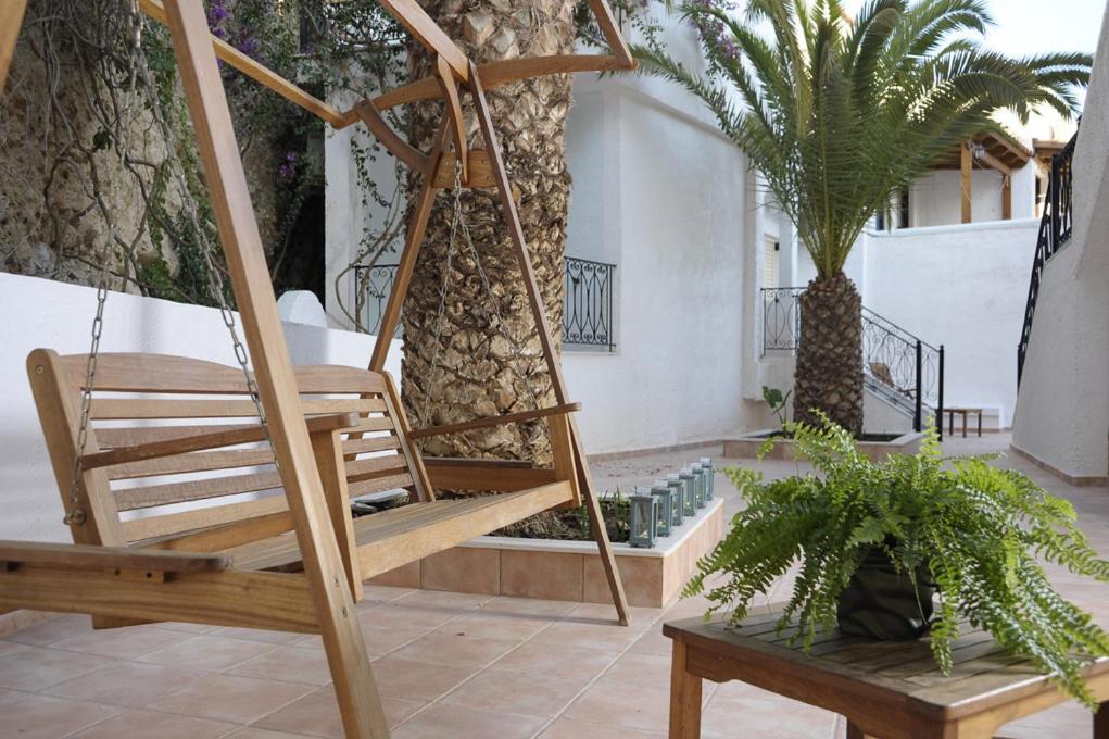 Glaros Hotel Apartment Agia Galini Екстериор снимка