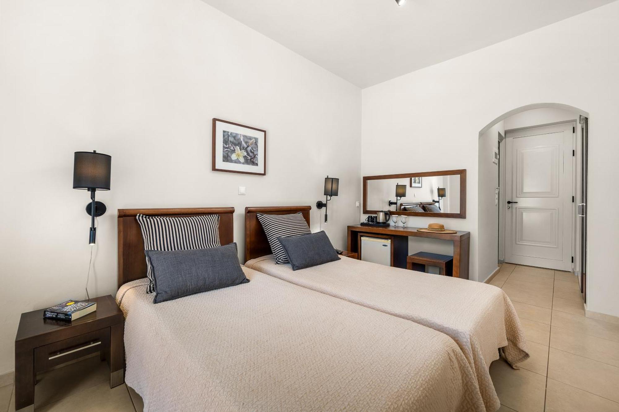 Glaros Hotel Apartment Agia Galini Екстериор снимка